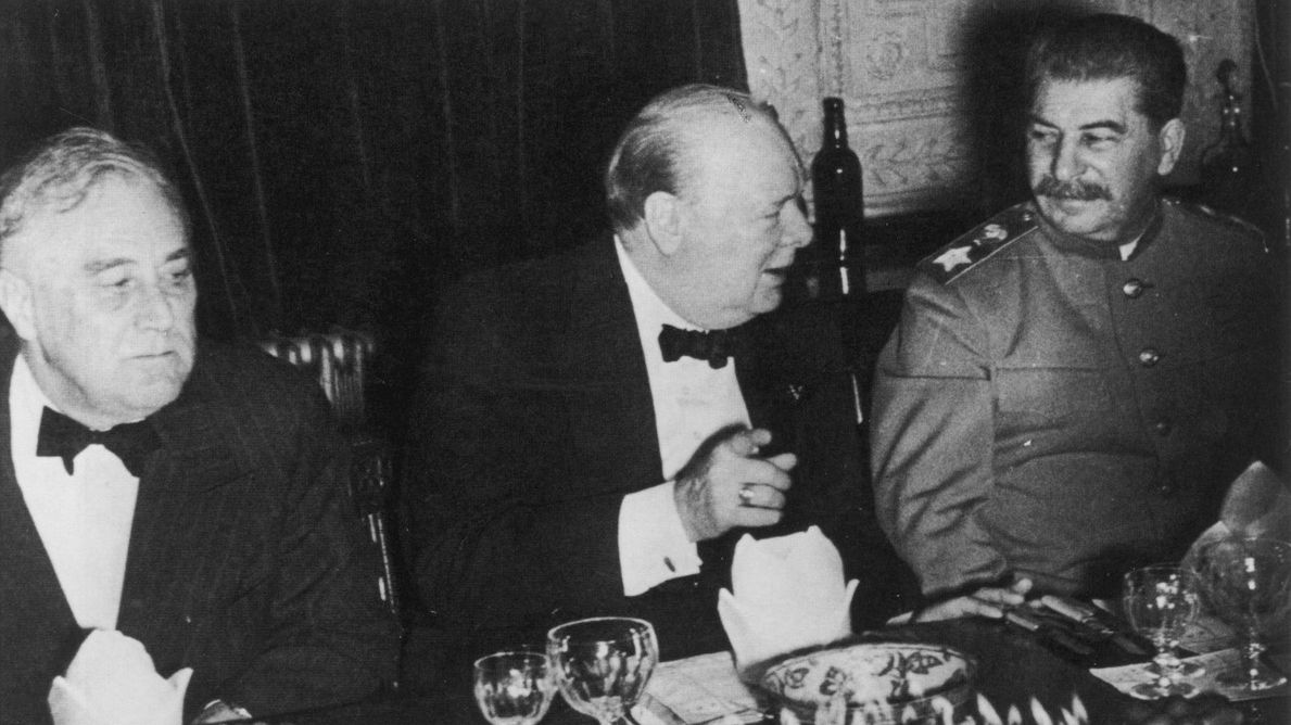 Zemřela sovětská špionka, která zachránila Stalina, Roosevelta i Churchilla